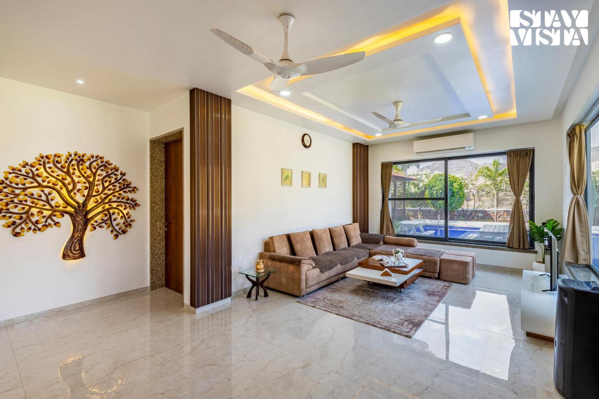 Stayvista'S Bella Dream - Mountain-View With Outdoor Pool, Lawn Featuring A Gazebo & Indoor Games Udajpur Exteriér fotografie