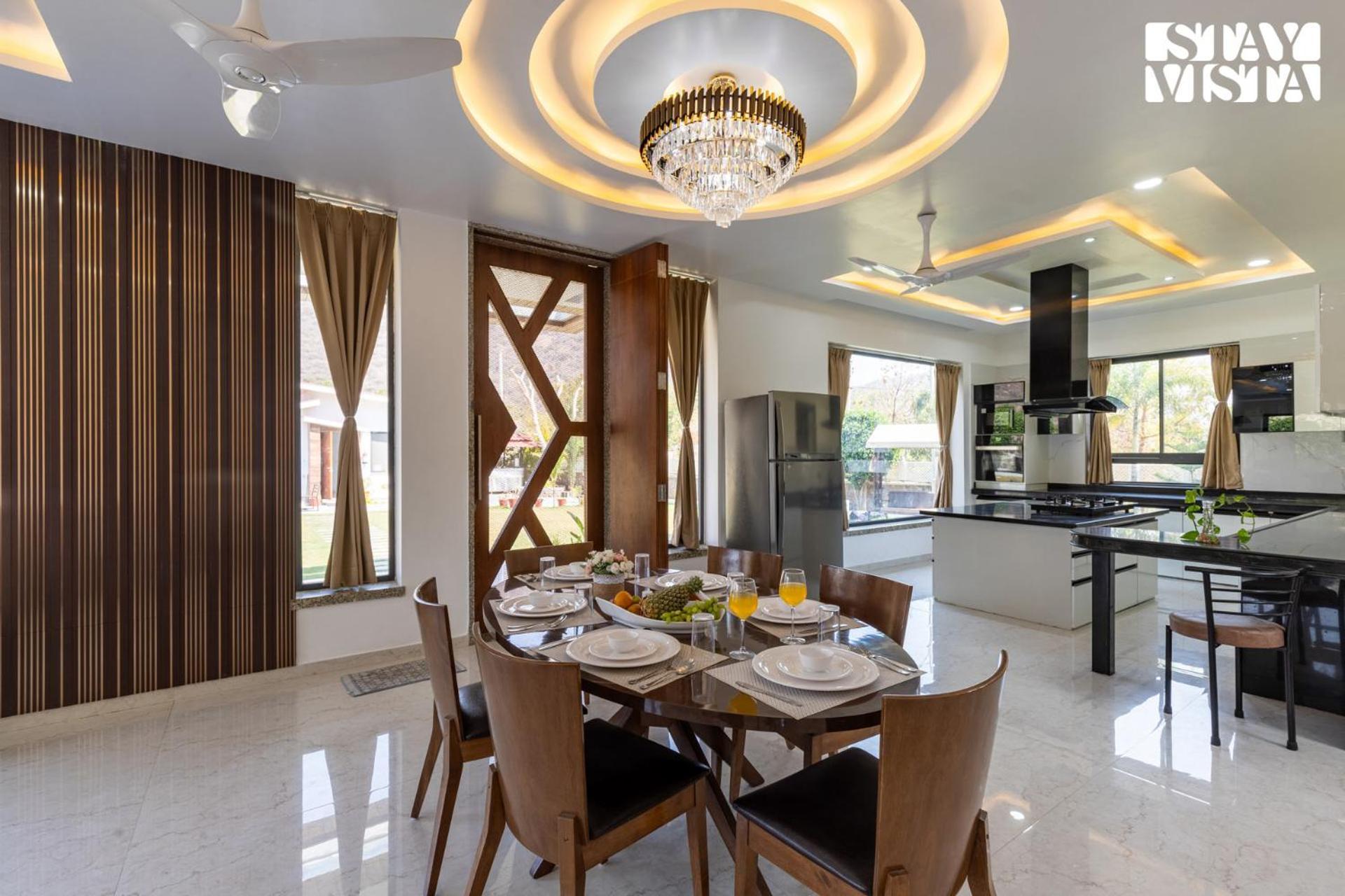 Stayvista'S Bella Dream - Mountain-View With Outdoor Pool, Lawn Featuring A Gazebo & Indoor Games Udajpur Exteriér fotografie
